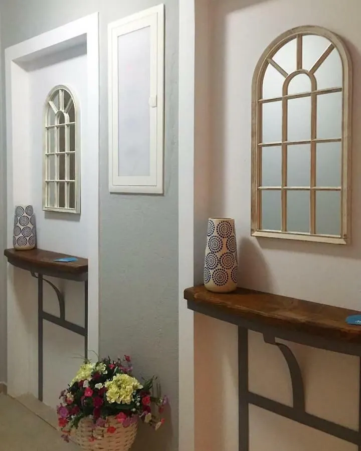 Apartment Almira - Rooms To Let Nea Roda